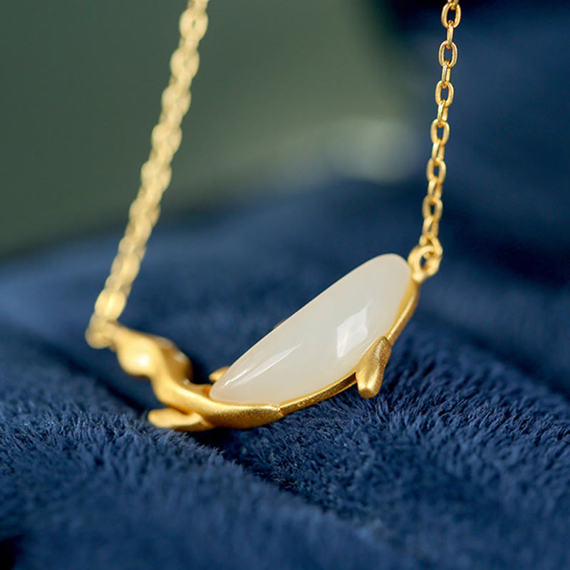 Collier porte-bonheur en jade blanc et dauphin | Argent sterling 925