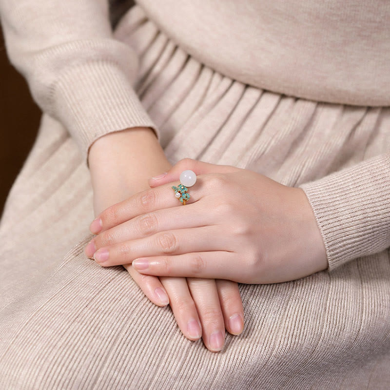 Collier, bague et boucles d'oreilles en jade blanc et argent avec perles de bénédiction