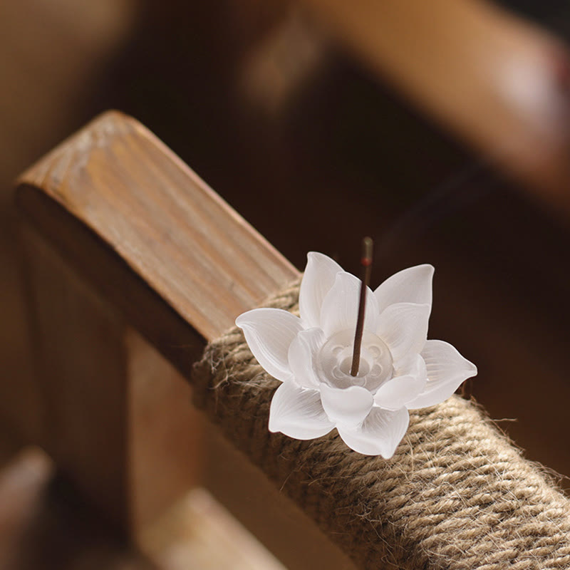 Brûleur d'encens en cristal Liuli Lotus blanc pour la méditation