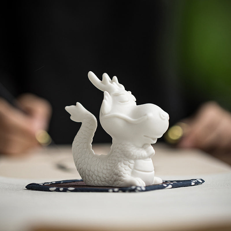 Statue de dragon chinois en porcelaine blanche | Charme Feng Shui