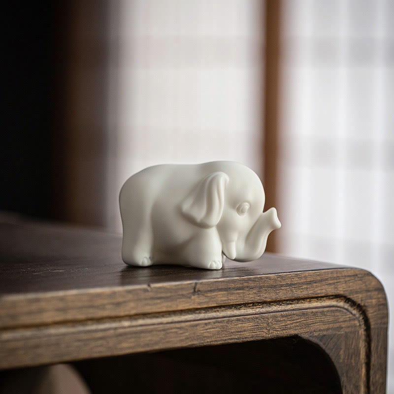 Figurine d'éléphant en porcelaine blanche, décoration de force spirituelle