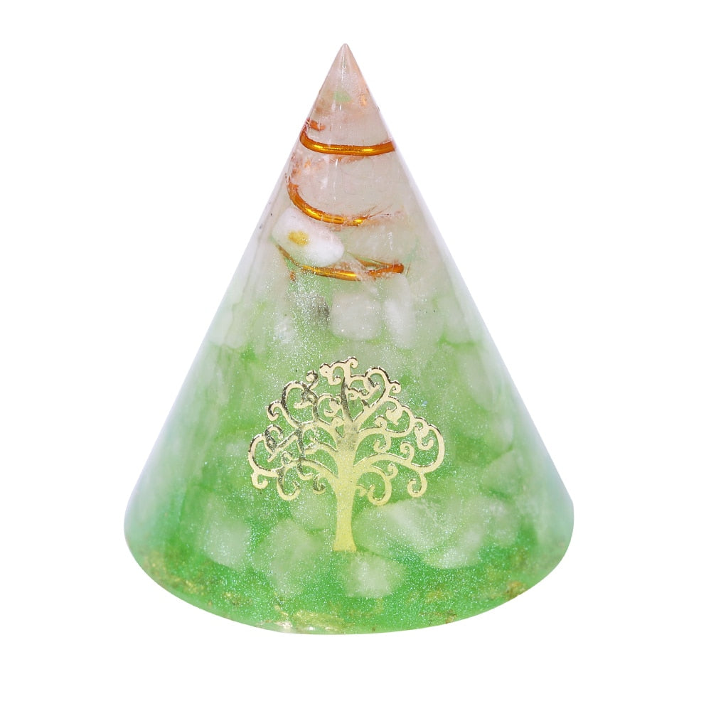 Pyramide de cône de guérison en quartz blanc