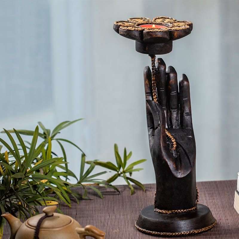 Bougeoir en bois motif main | Décoration spirituelle pour la maison