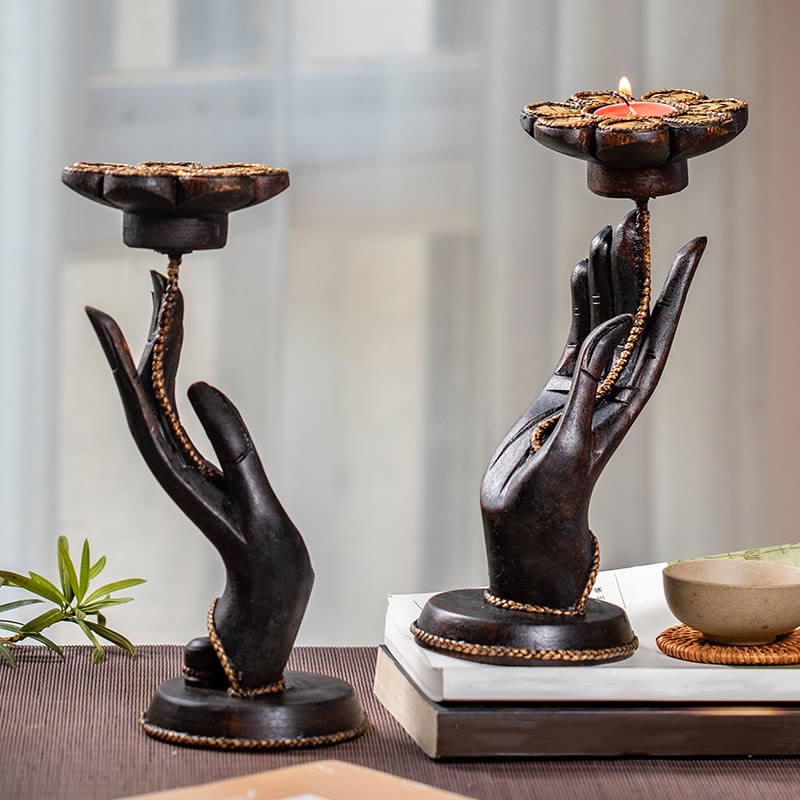 Bougeoir en bois motif main | Décoration spirituelle pour la maison
