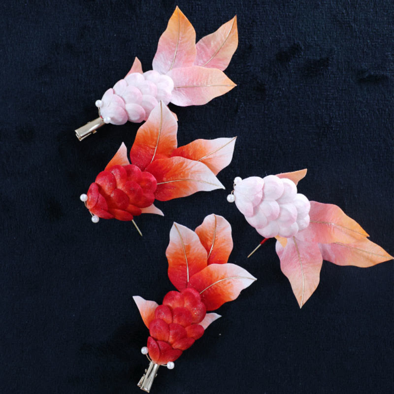Broche ou pince à cheveux en forme de poisson koï en velours de Yangzhou