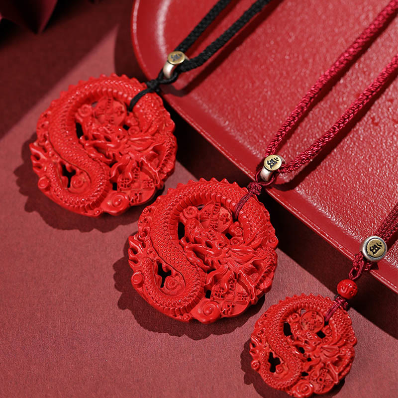 Collier porte-bonheur en cuivre et cinabre de l'année du dragon