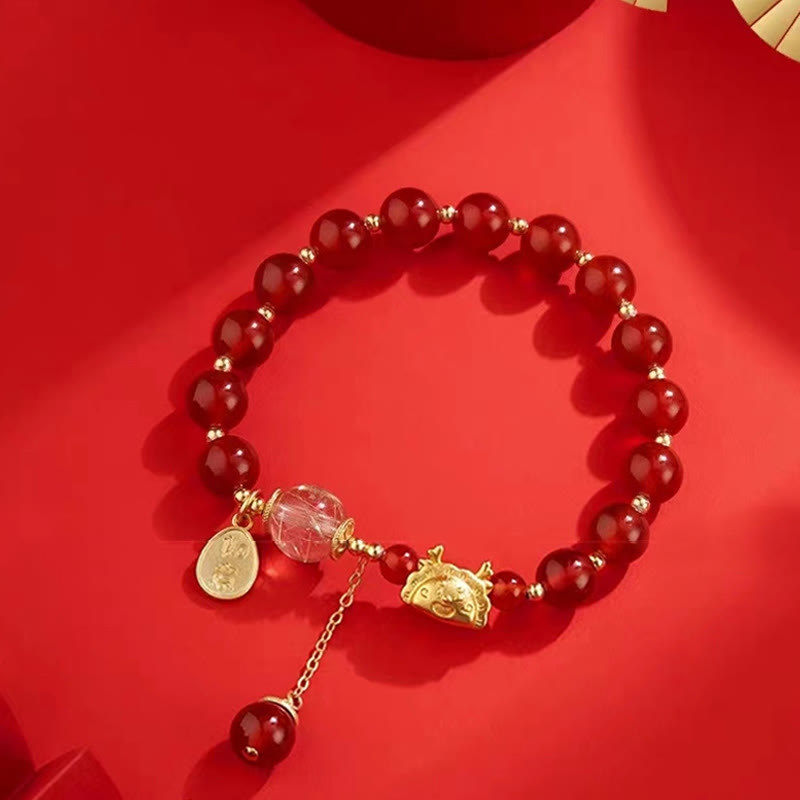 Bracelet porte-bonheur en agate rouge Année du Dragon 14-16 cm