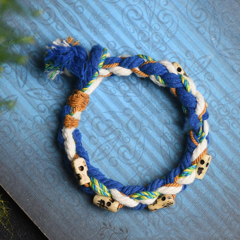 Bracelet en fil rouge Zakiram Wealth Goddess fabriqué à la main