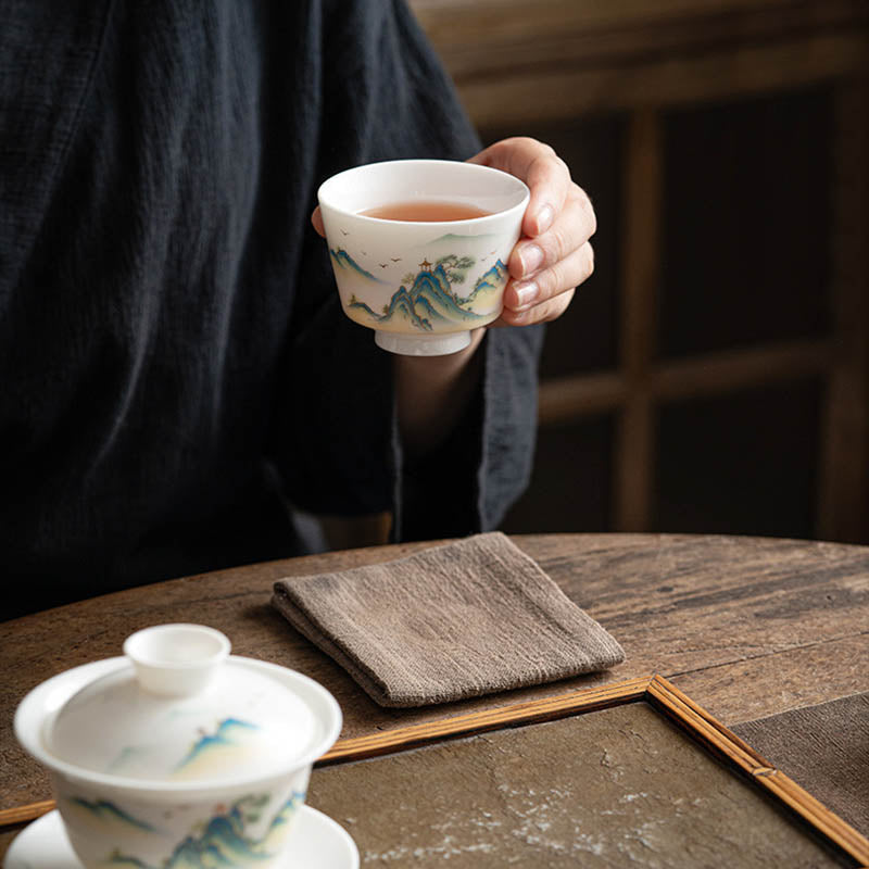 Tasse à thé zen en céramique avec motif fleur de lotus et montagne 100 ml
