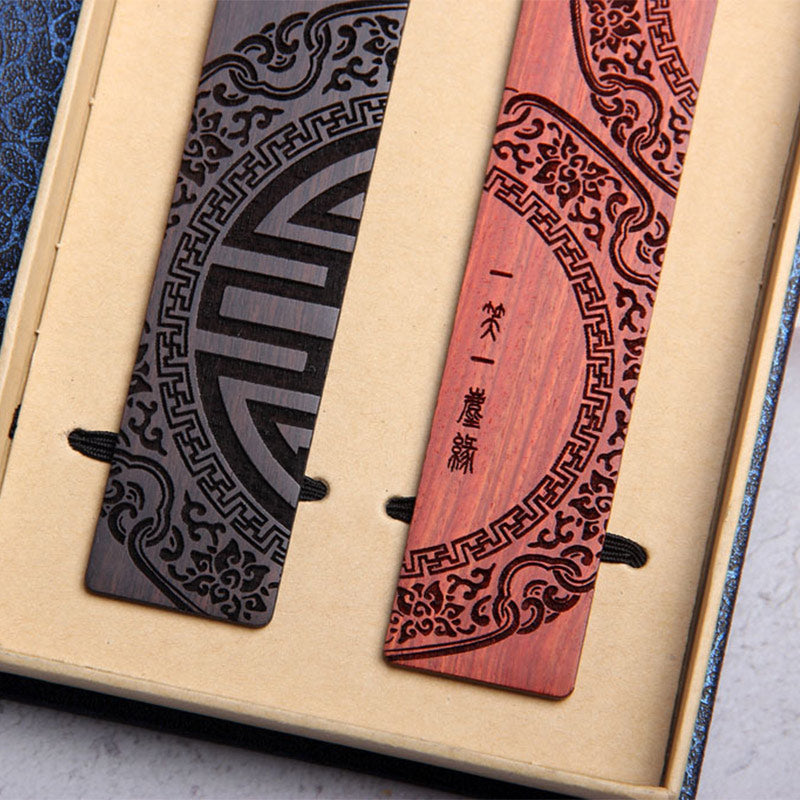 Marque-page zen en bois d'ébène | Coffret cadeau en bois de santal rouge