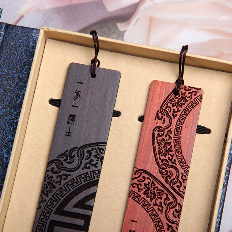 Marque-page zen en bois d'ébène | Coffret cadeau en bois de santal rouge